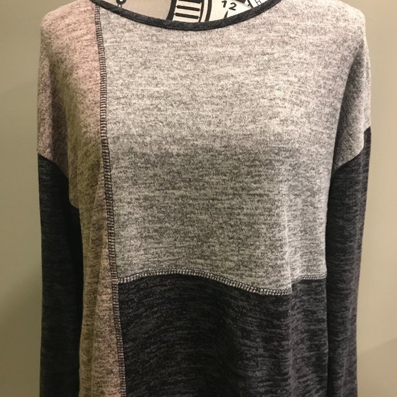 Patchwork Colorblock Top - Picture 8 of 9